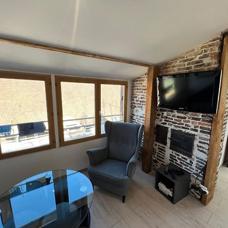 Bellevue Appartement Sous Les Toits Hypercentre Climatise Dole Zewnętrze zdjęcie